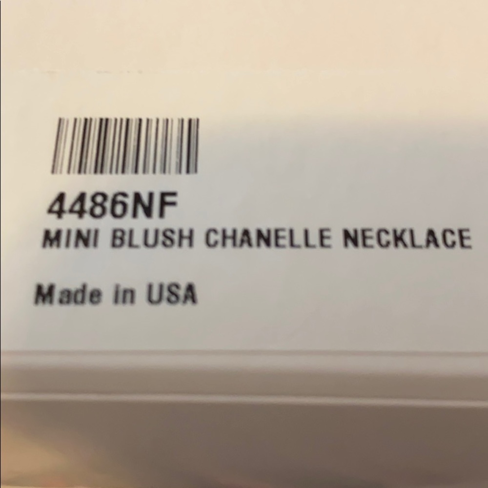 💎 New Chanelle SWAROVSKI Rose Gold Necklace - Picture 9 of 9
